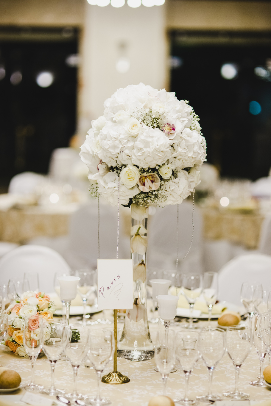 Floral Centerpiece at Dinner Table