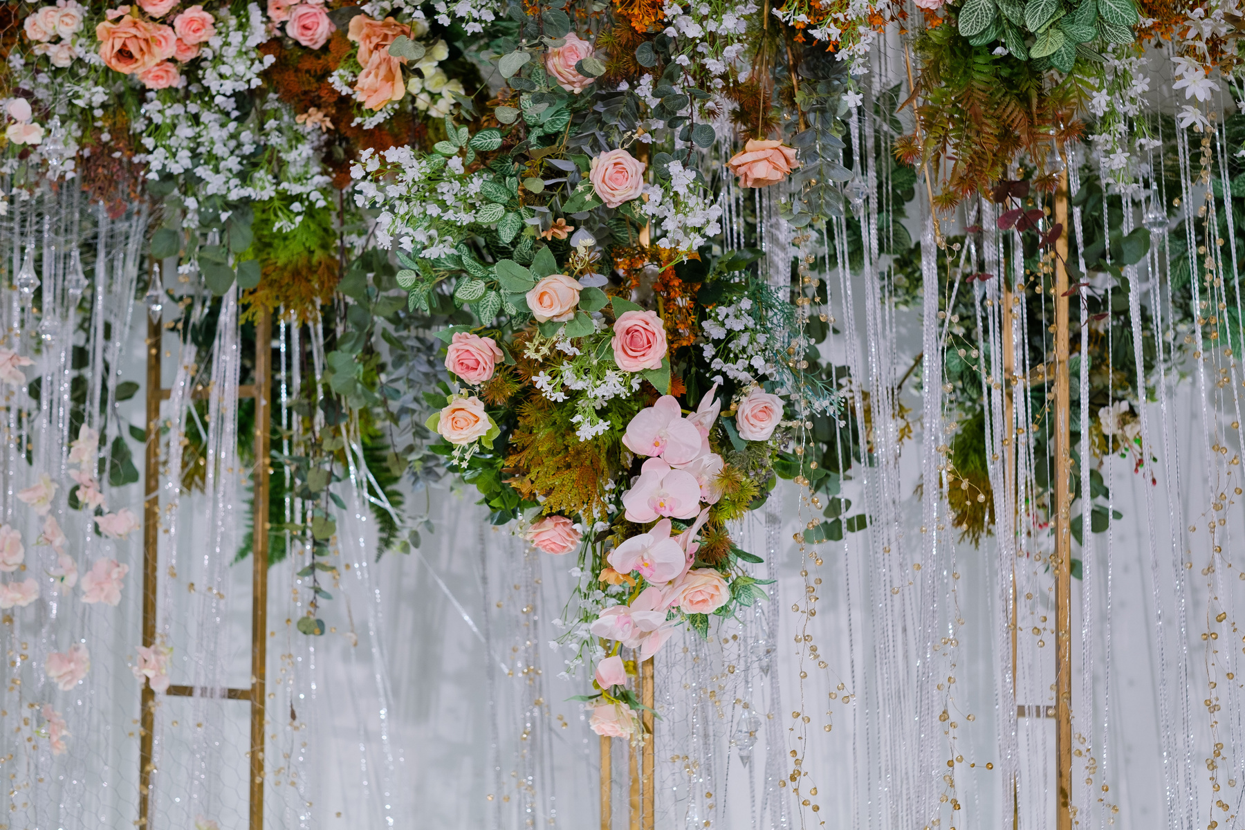 wedding backdrop, wedding flower decoration, rose wall, colorful background, fresh rose, bunch of flower